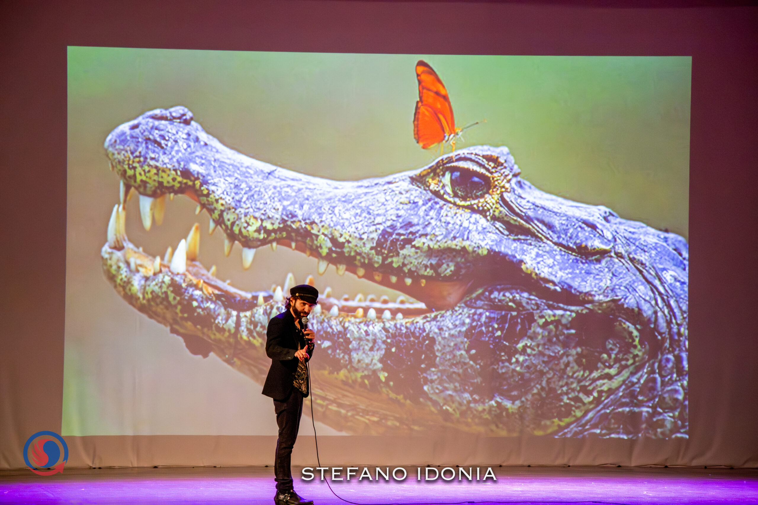 Foto di Stefano Idonia tratte dallo spettacolo a Catania del 9 Novembre 2024